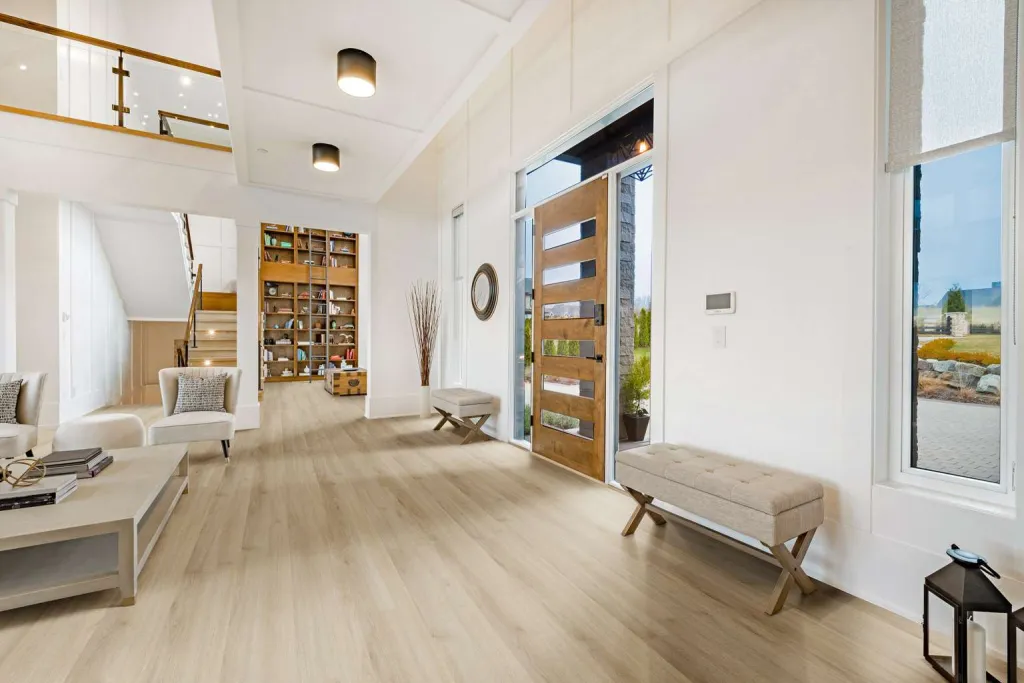 Sala de estar piso vinílico LVT